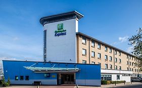 Holiday Inn Express Glasgow Airport By Ihg
